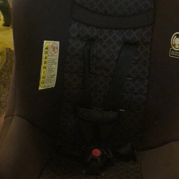A baby/toddler car seat - Picture 6 of 6
